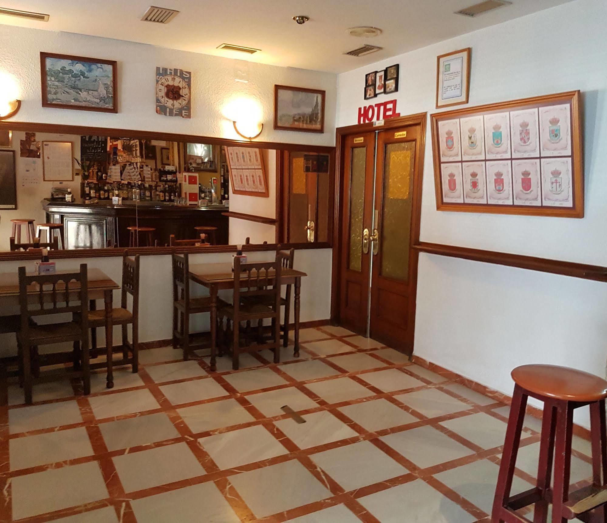 Hotel Al-Andalus Peal, En Cazorla Comarca Peal De Becerro Exteriör bild