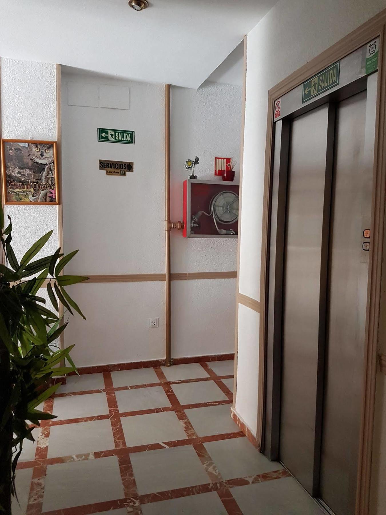 Hotel Al-Andalus Peal, En Cazorla Comarca Peal De Becerro Exteriör bild